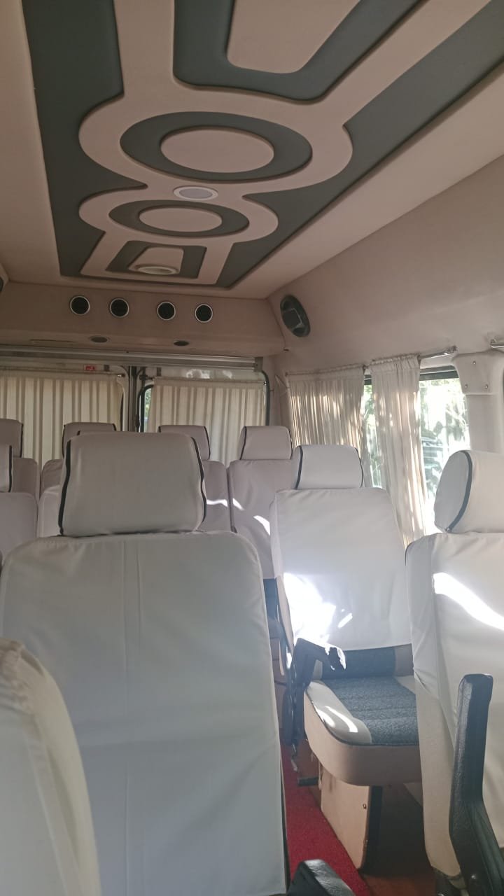 TT Luxury 10 Seater 2+1 Seating Extra Leg Room